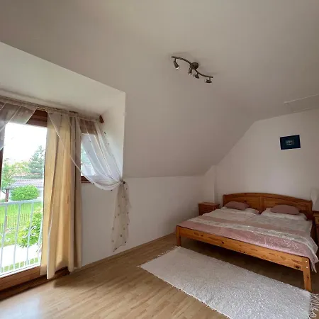 Apartment Balatonfenyves